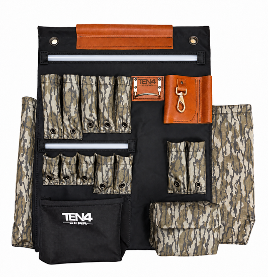 TEN4 Bottomland / 24 in G Board preview with two light strips and size-specific pocket layout.