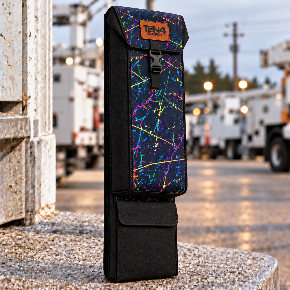 Splatter Classic Glove & Sleeve Bag — 29 inch Buckled Formed Lid; extra bottom pocket; approved TEN4 GEAR patch