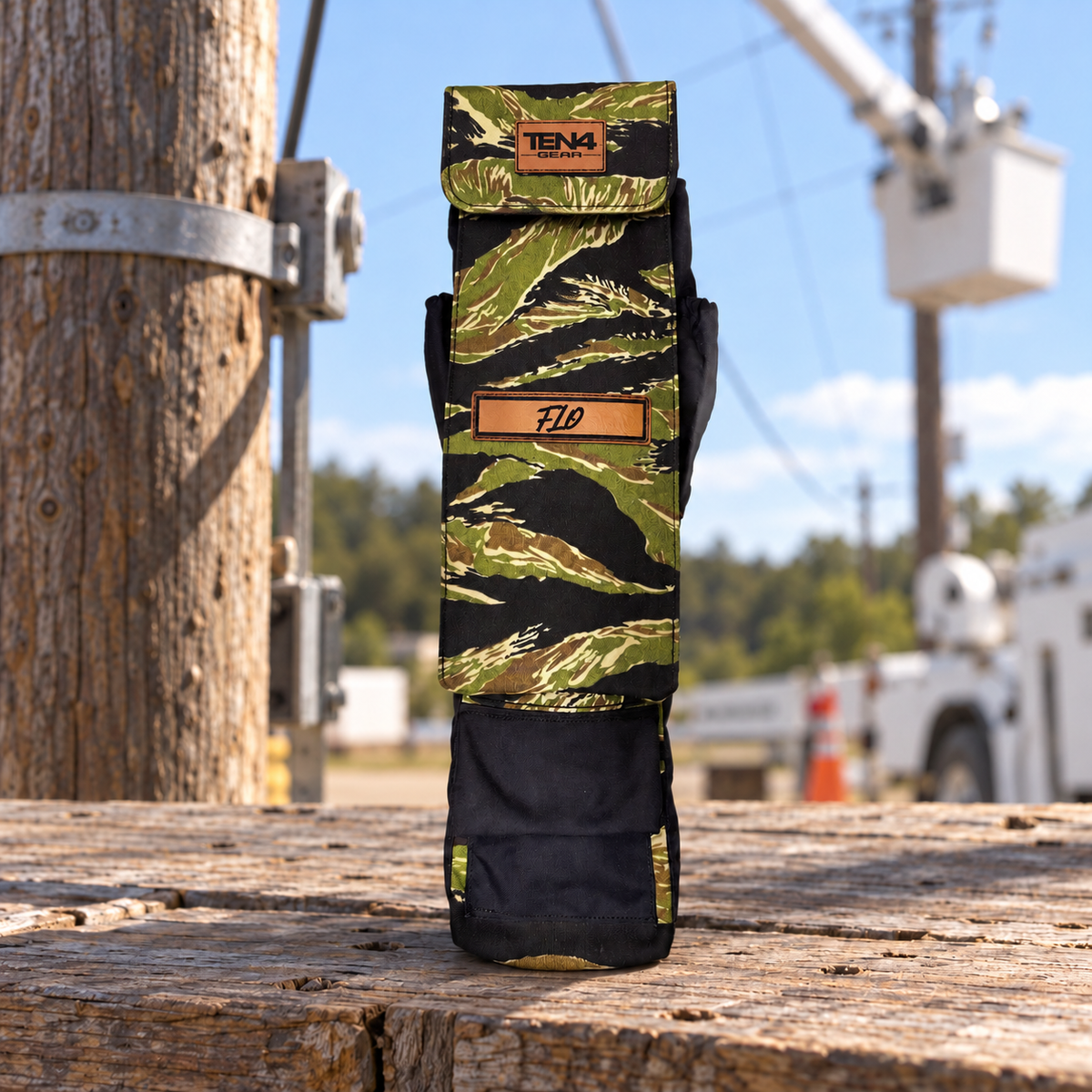 Tiger Stripe Utility Glove & Sleeve Bag — 29 inch Velcro Flap; extra bottom pocket; approved TEN4 GEAR patch