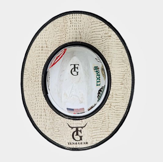 Low Country- Gator/Bone Sunshade