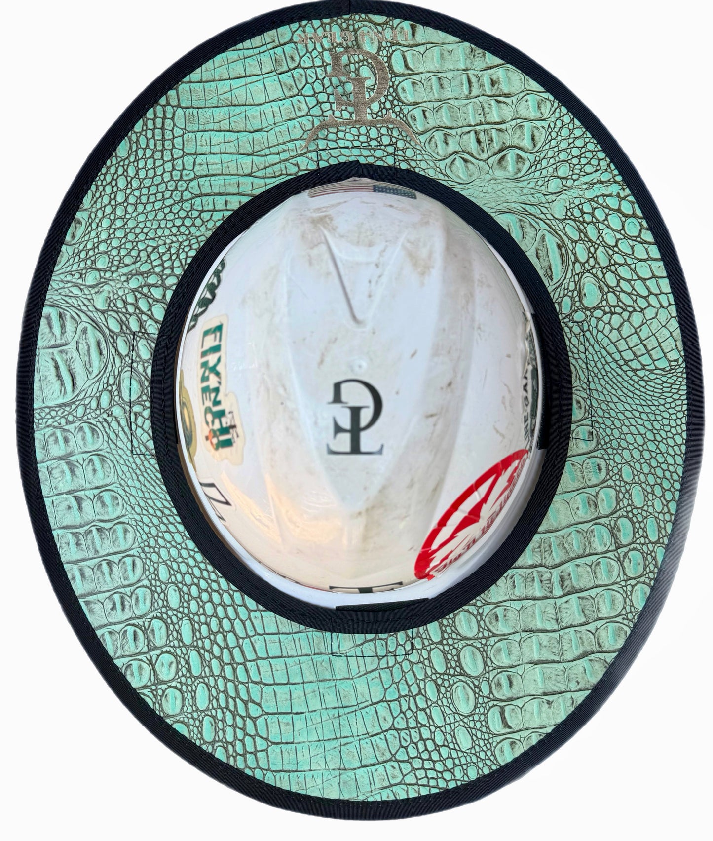 Low Country- Salty Gator Leather Sunshade