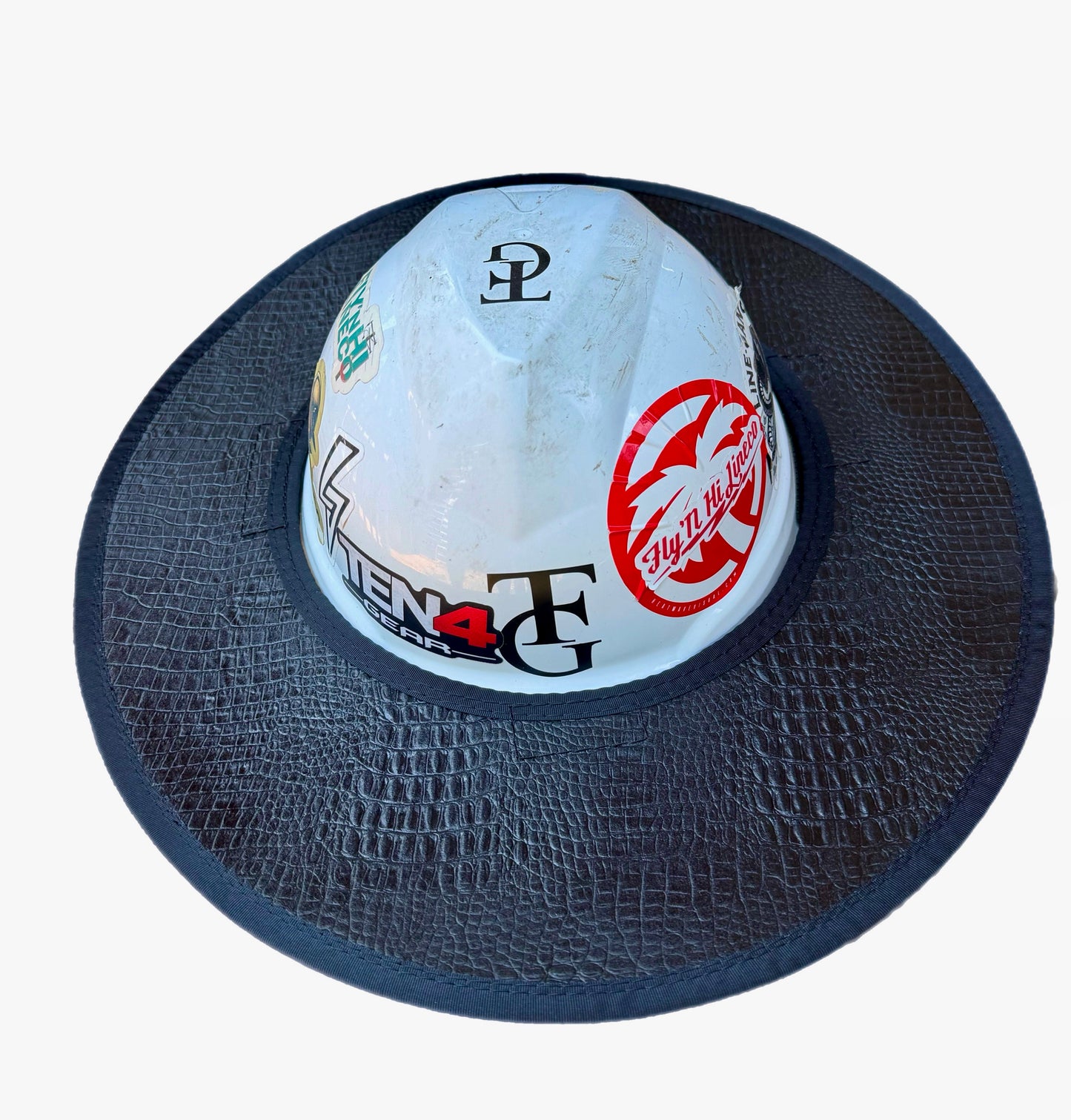 Low Country- BlackWater Gator Leather Sunshade
