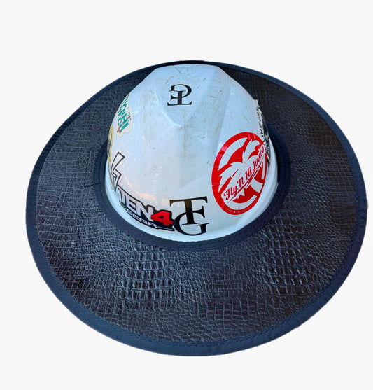 Low Country- BlackWater Gator Leather Sunshade