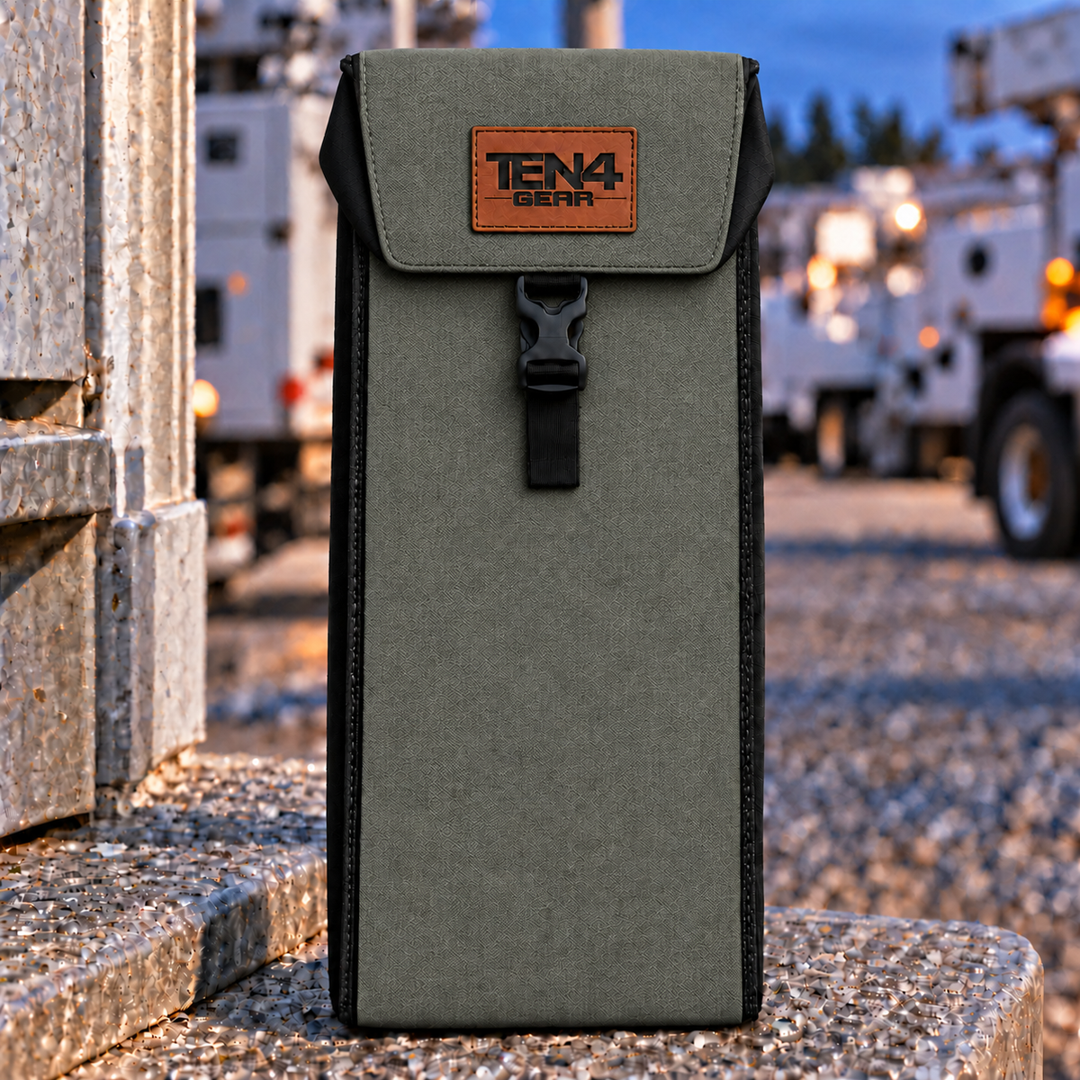 Ranger Green Classic Glove & Sleeve Bag with Buckled Formed Lid — shared 18 and 20 inch photo; approved TEN4 GEAR patch