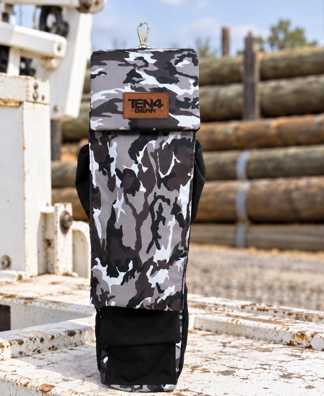 Urban Camo 29-inch Utility with approved rectangular TEN4 GEAR leather patch, Velcro flap, side pockets and extra bottom pocket
